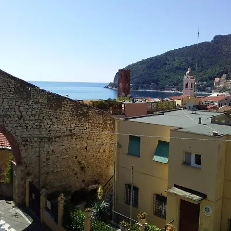 Gino Hotel 3*