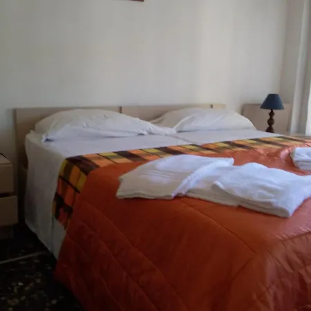 Gino Hotel